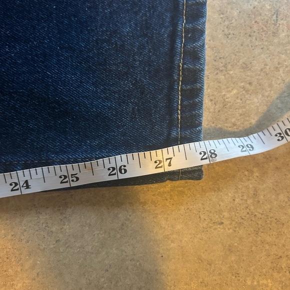 Wrangler Men's Blue Jeans - dark blue classic cut 36x29 - Picture 9 of 9